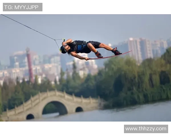 赛后复盘:杭州极限运动队与成都极限运动队的战术与意识碰撞分析 赛后复盘:杭州极限运动队与成都极限运动队的战术与意识碰撞分析