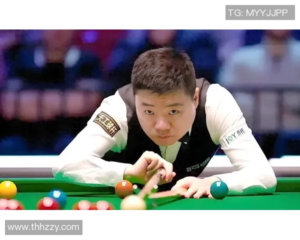 丁俊晖与周跃龙在世锦赛中的精彩对决与精彩瞬间回顾