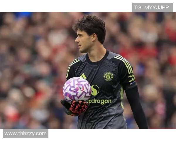 曼联与热刺激战正酣替补球员换人策略成比赛关键因素