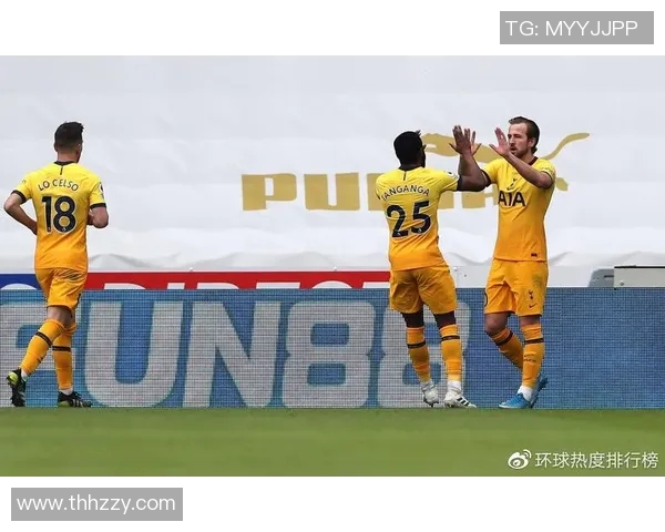 凯恩的传奇之路：从天才少年到足球巨星的成长故事