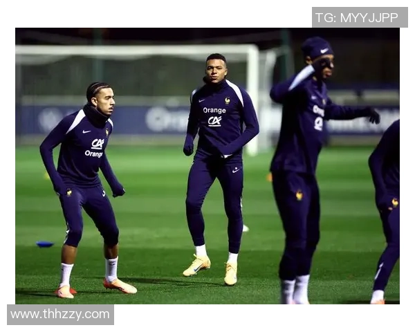 小组赛精彩对决法国队迎战秘鲁队争夺晋级机会 小组赛精彩对决法国队迎战秘鲁队争夺晋级机会