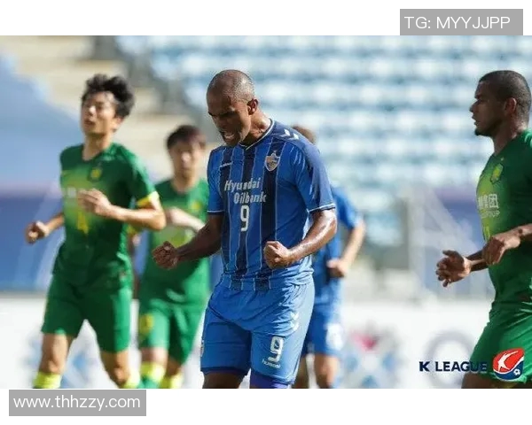 水源三星与仁川的激烈对决揭示了足球战术与团队精神的较量