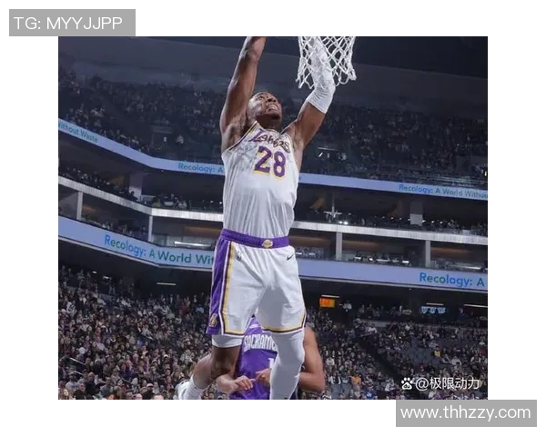 湖人对决国王首场较量精彩回顾与赛后分析 湖人对决国王首场较量精彩回顾与赛后分析