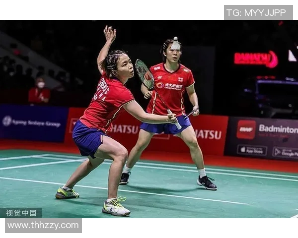 韩悦与因达农巅峰对决谁将赢得这场精彩的羽毛球较量